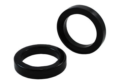 Whiteline W73385 Tuleja zwiększająca prześwit na osi - tył - TOYOTA LANDCRUISER  FZJ105, HZJ105 SOLID AXLE 3/1998-10/2007 (6CYL)